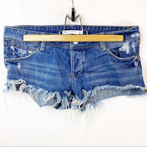 Zara Trafaluc Distressed Denim Cut-off Short - Picture 1 of 7